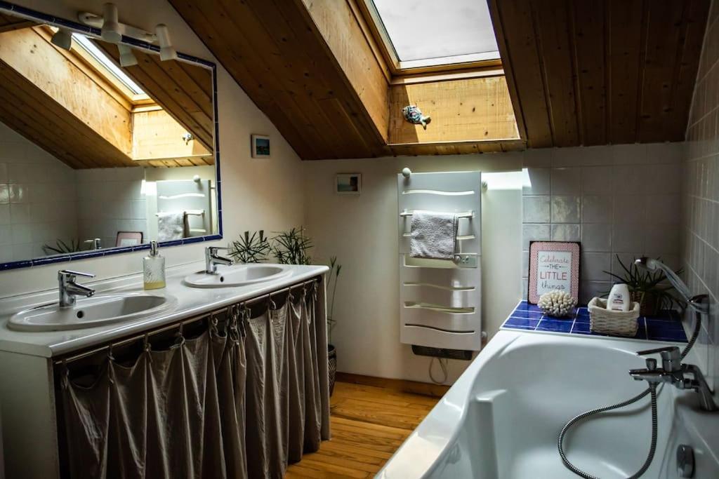 Holiday home Maison Dans Les Alpes - Les 12 Sommets *