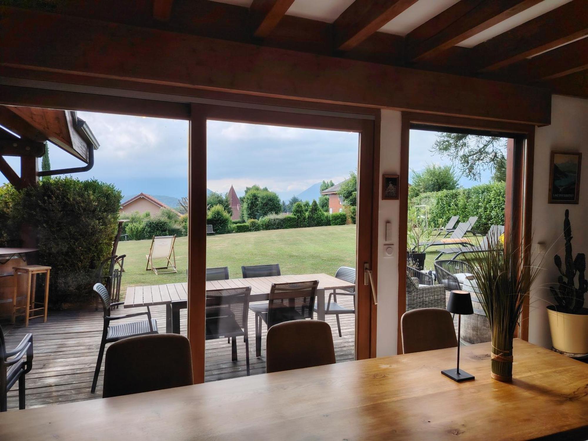 Maison Dans Les Alpes - Les 12 Sommets Hébergement de vacances Ponsonnas
